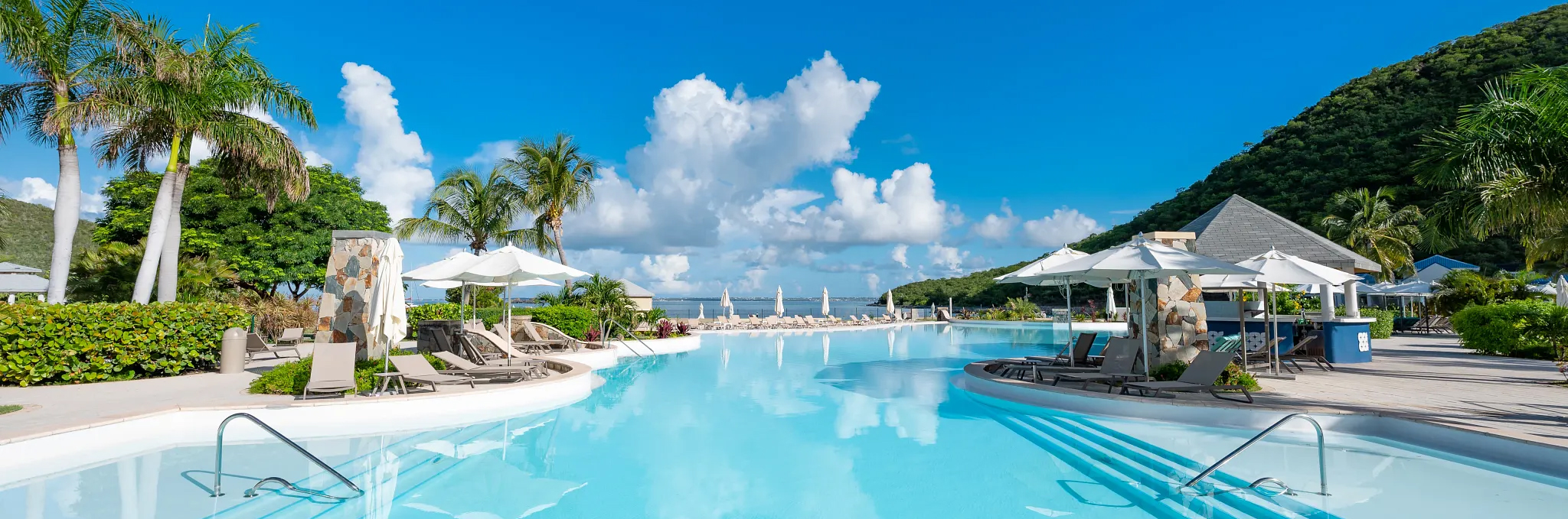 SESXM-EXT-PoolArea-ST